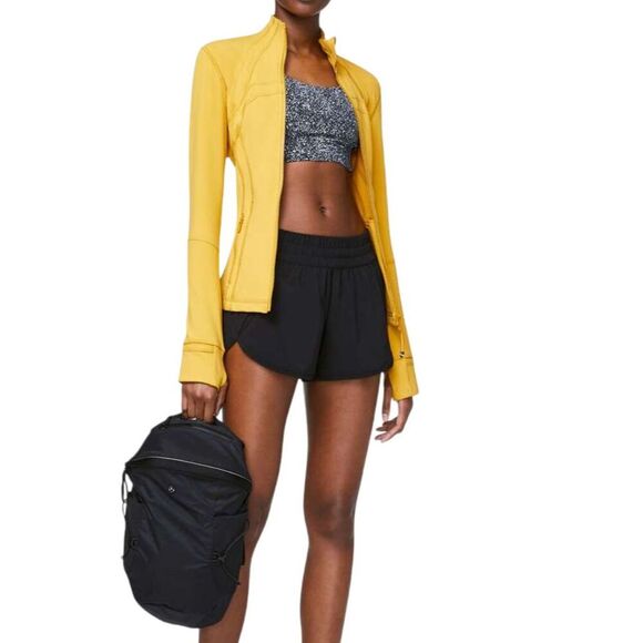 Lululemon Tracker Low-Rise Short 4" *Black - Picture 7 of 9